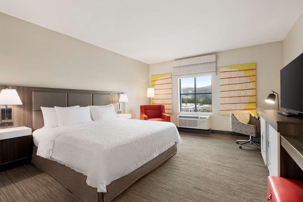 Hampton Inn & Suites سنوكوالمي الغرفة الصورة