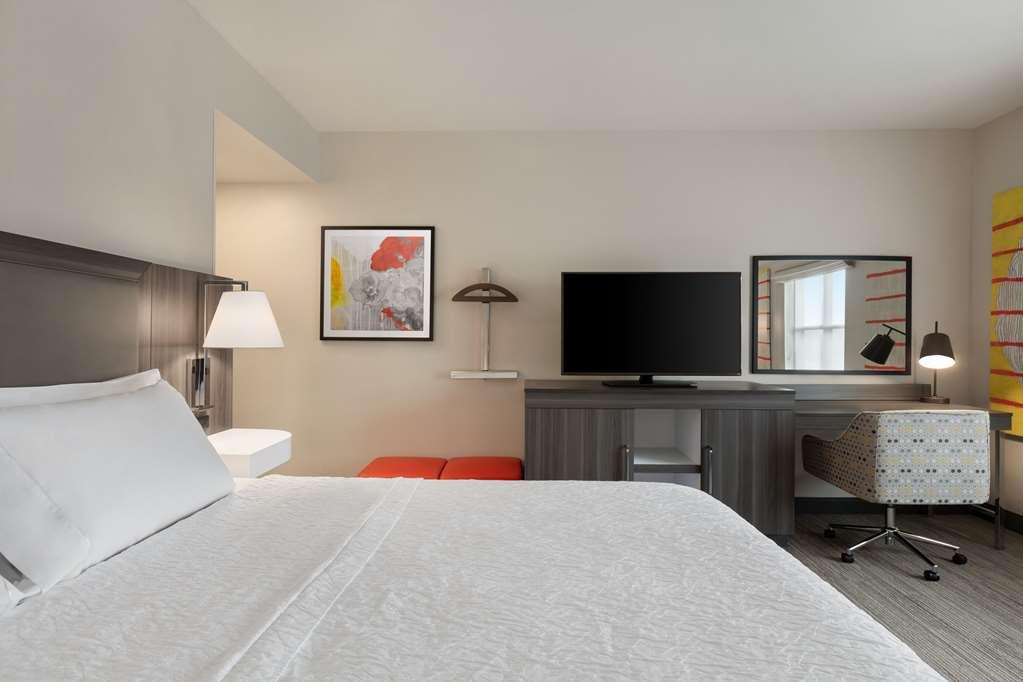 Hampton Inn & Suites سنوكوالمي الغرفة الصورة