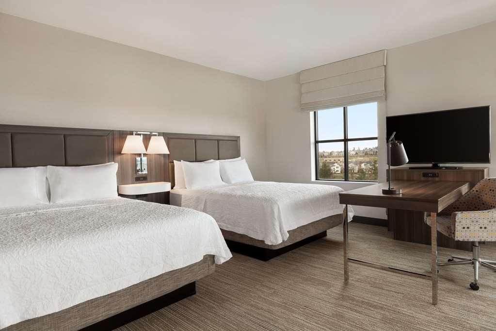 Hampton Inn & Suites سنوكوالمي الغرفة الصورة